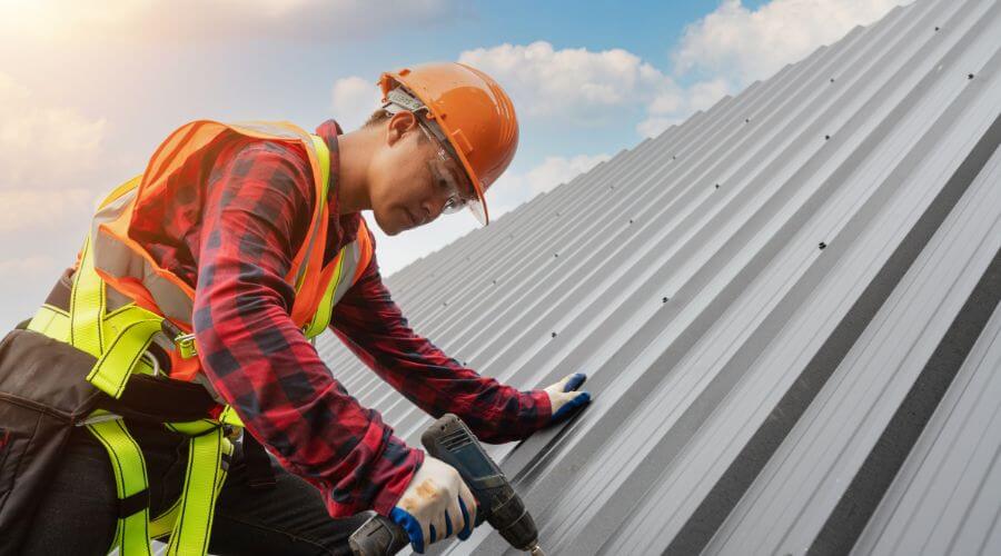 GAF certified roofer in Carmel, IN